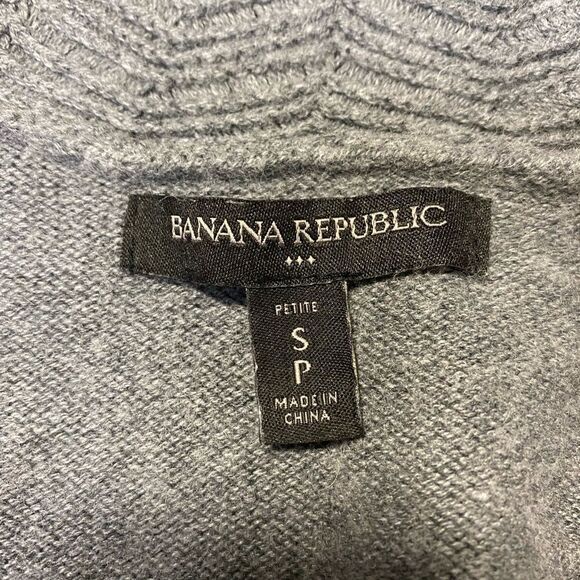 BANANA REPUBLIC | Women’s Gray Cardigan - Picture 4 of 4